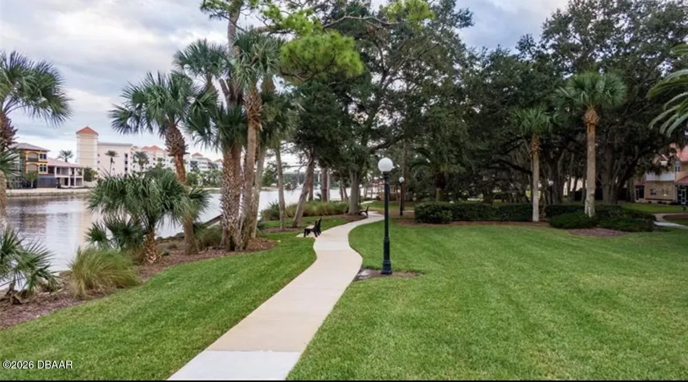 25 Marina Point Place Palm Coast, FL 32137