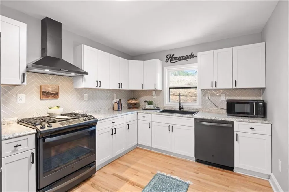 80 Hand Road Bowdon, GA 30108