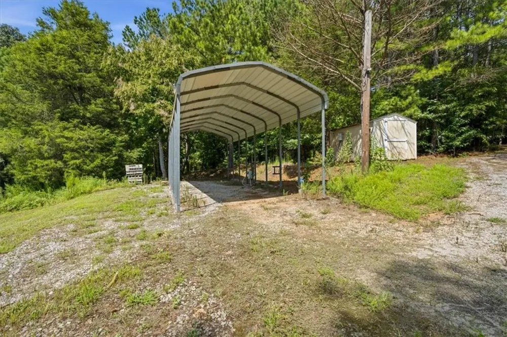 80 Hand Road Bowdon, GA 30108