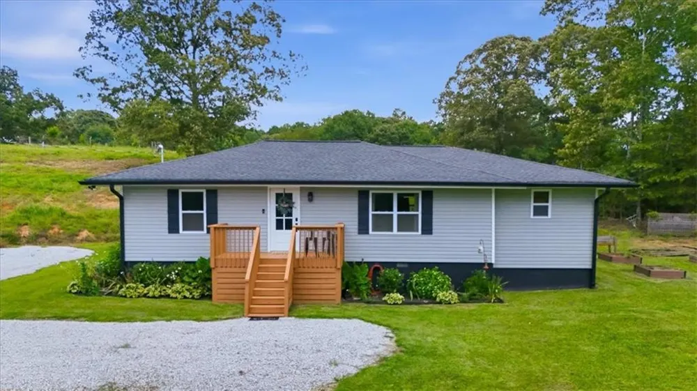 80 Hand Road Bowdon, GA 30108
