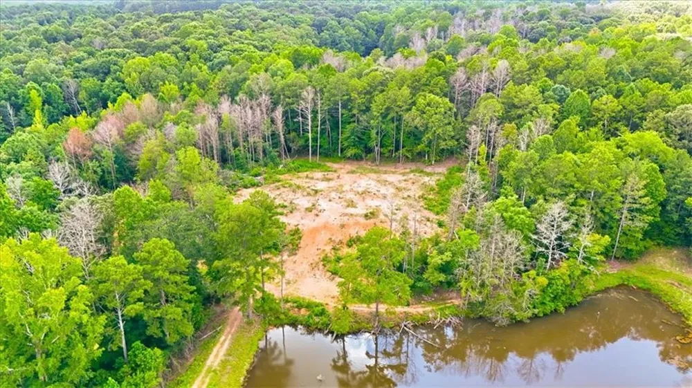 80 Hand Road Bowdon, GA 30108