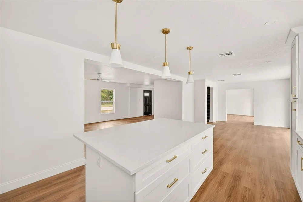 2171 BEECHER ROAD Clearwater, FL 33763