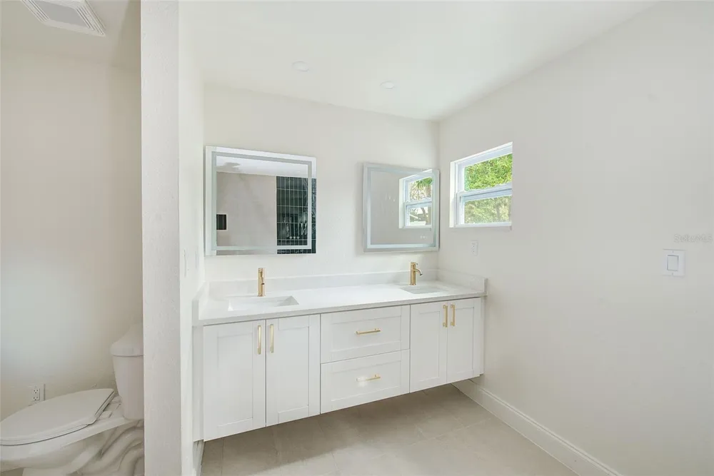 2171 BEECHER ROAD Clearwater, FL 33763