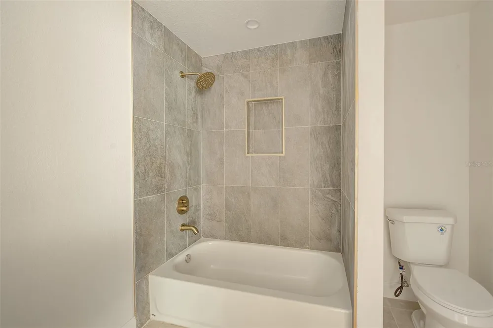 2171 BEECHER ROAD Clearwater, FL 33763