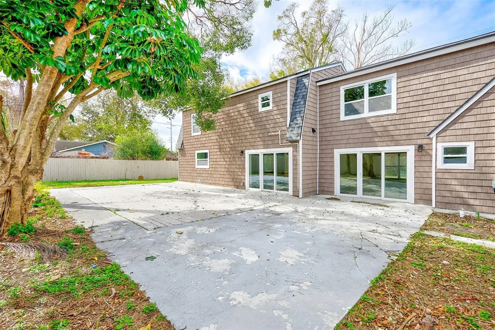 2171 BEECHER ROAD Clearwater, FL 33763
