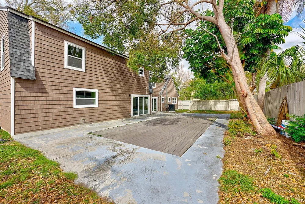 2171 BEECHER ROAD Clearwater, FL 33763