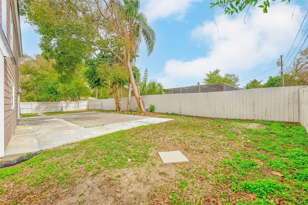 2171 BEECHER ROAD Clearwater, FL 33763