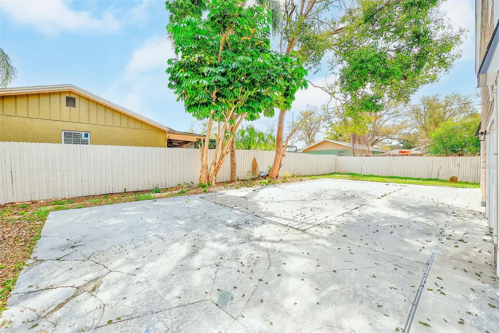 2171 BEECHER ROAD Clearwater, FL 33763