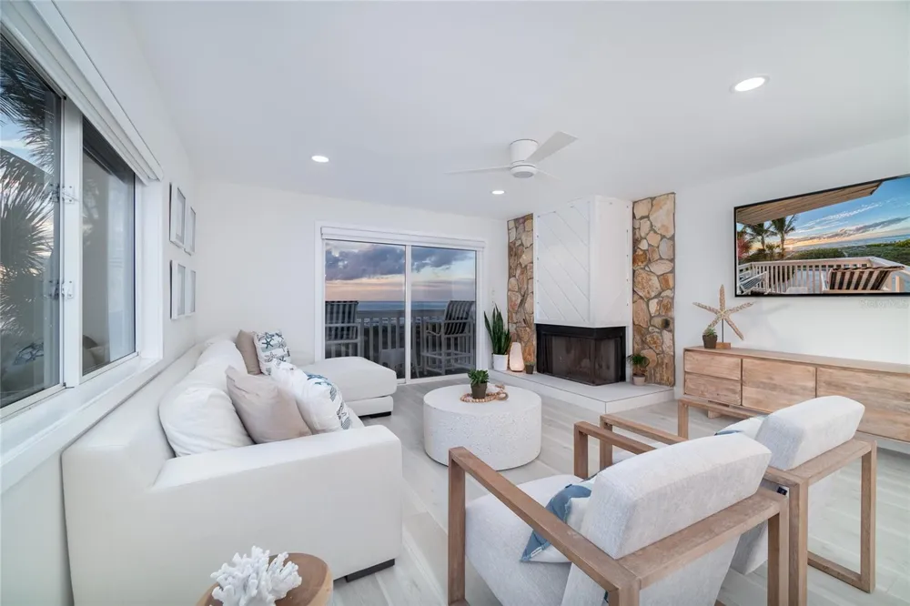 1104 BEACH TRAIL #1 Indian Rocks Beach, FL 33785