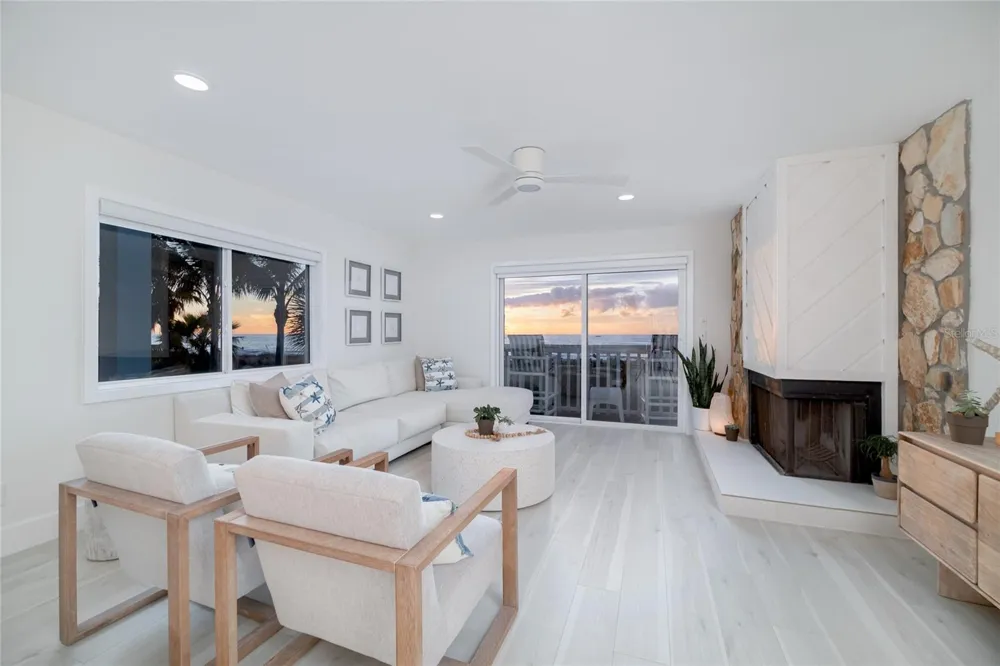 1104 BEACH TRAIL #1 Indian Rocks Beach, FL 33785