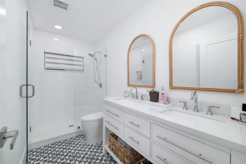 1104 BEACH TRAIL #1 Indian Rocks Beach, FL 33785