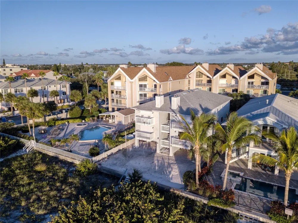 1104 BEACH TRAIL #1 Indian Rocks Beach, FL 33785