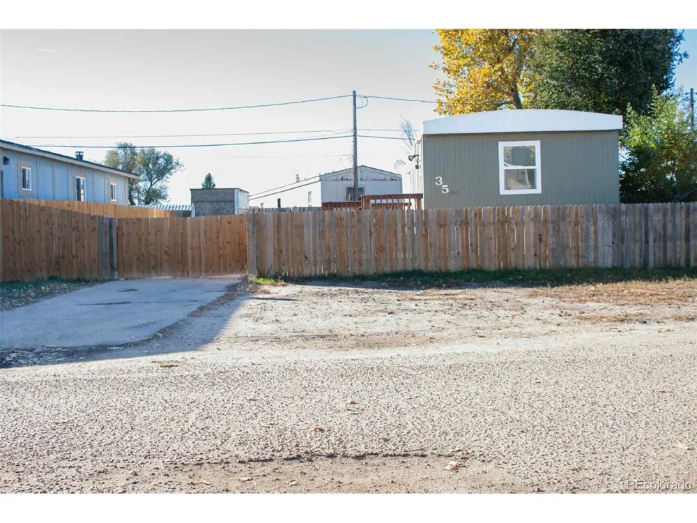 35 Royal M H Park #35 Byers, CO 80103