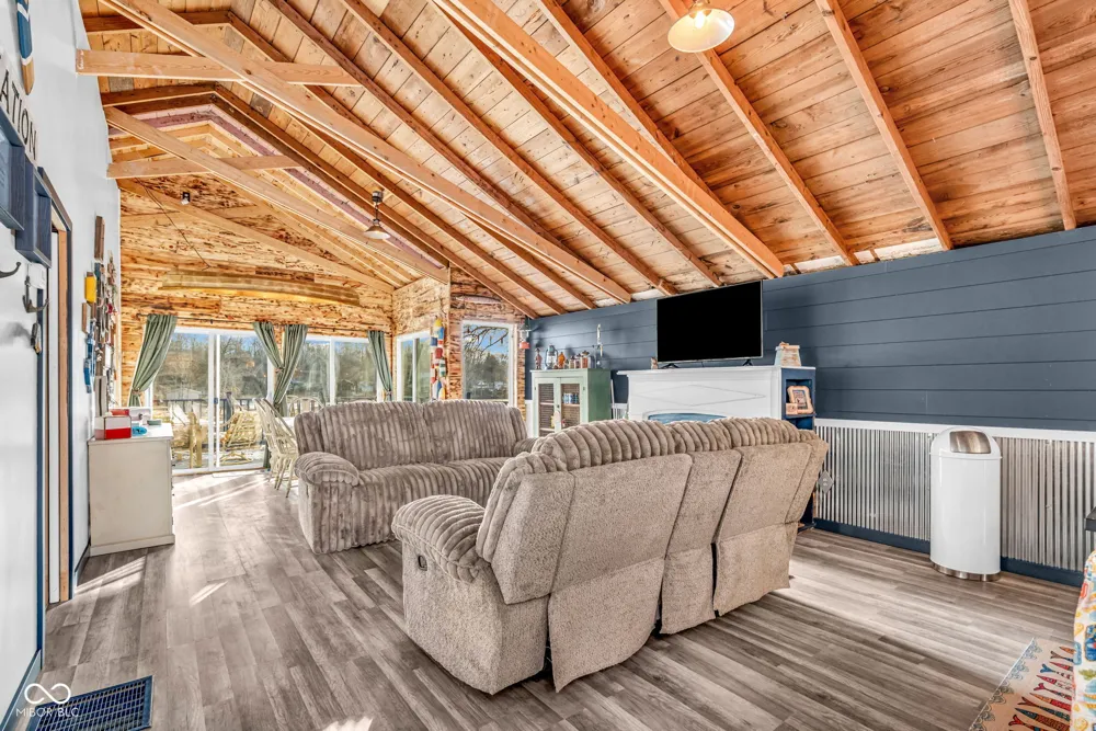 5180 Orange Grove Road Gosport, IN 47433