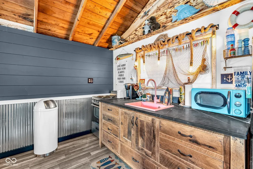 5180 Orange Grove Road Gosport, IN 47433