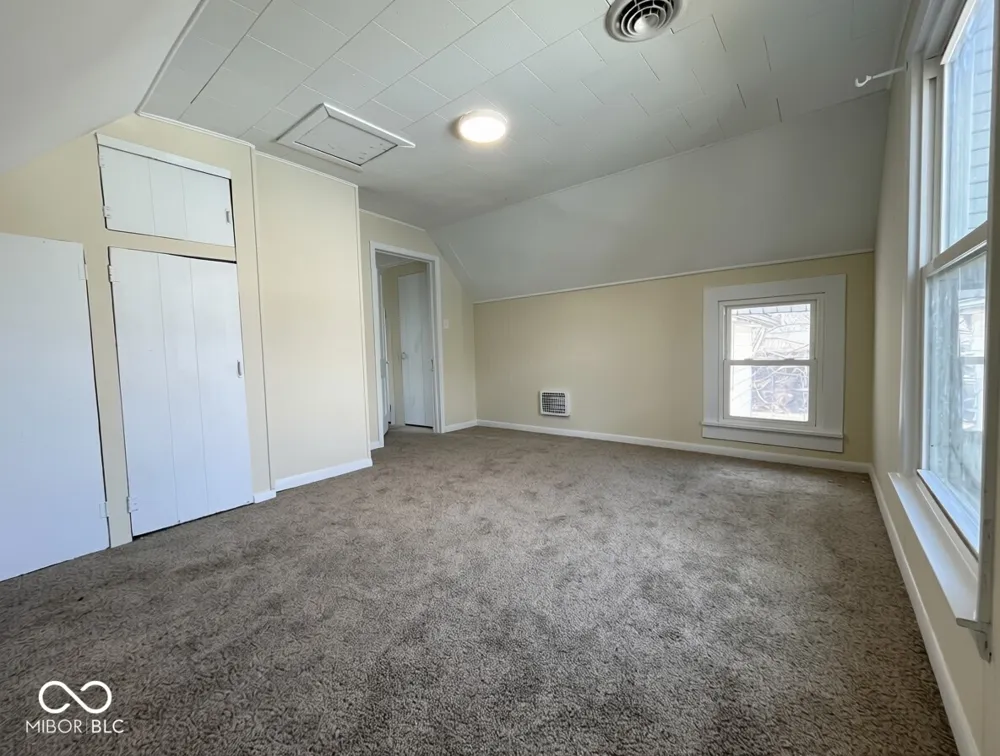 311 Mill Street Veedersburg, IN 47987