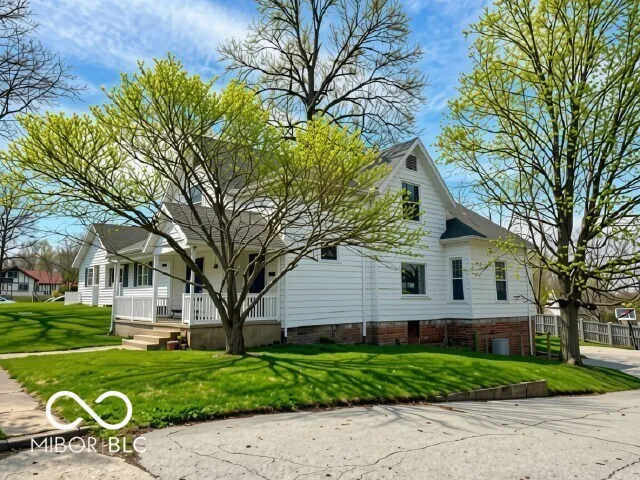 311 Mill Street Veedersburg, IN 47987