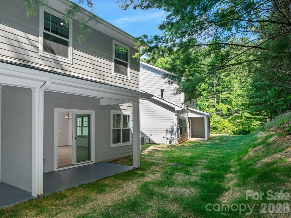100 Red Twig Lane #103 Burnsville, NC 28714