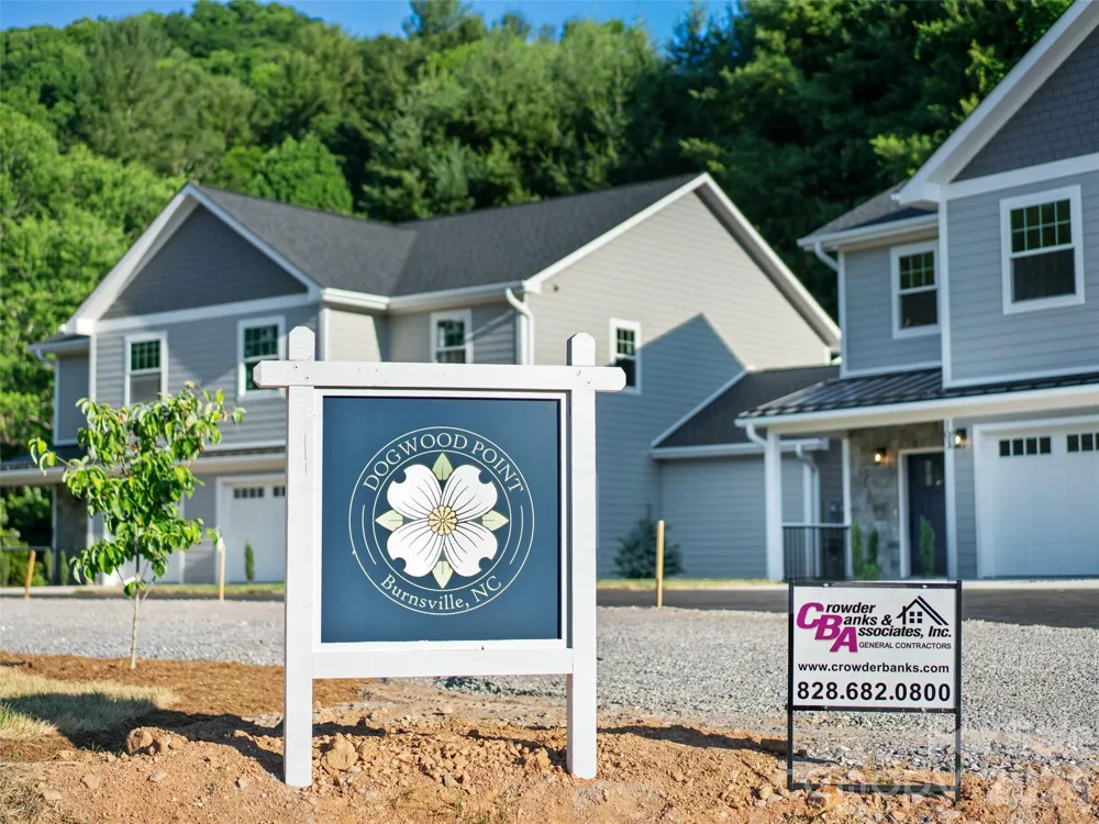 100 Red Twig Lane #103 Burnsville, NC 28714