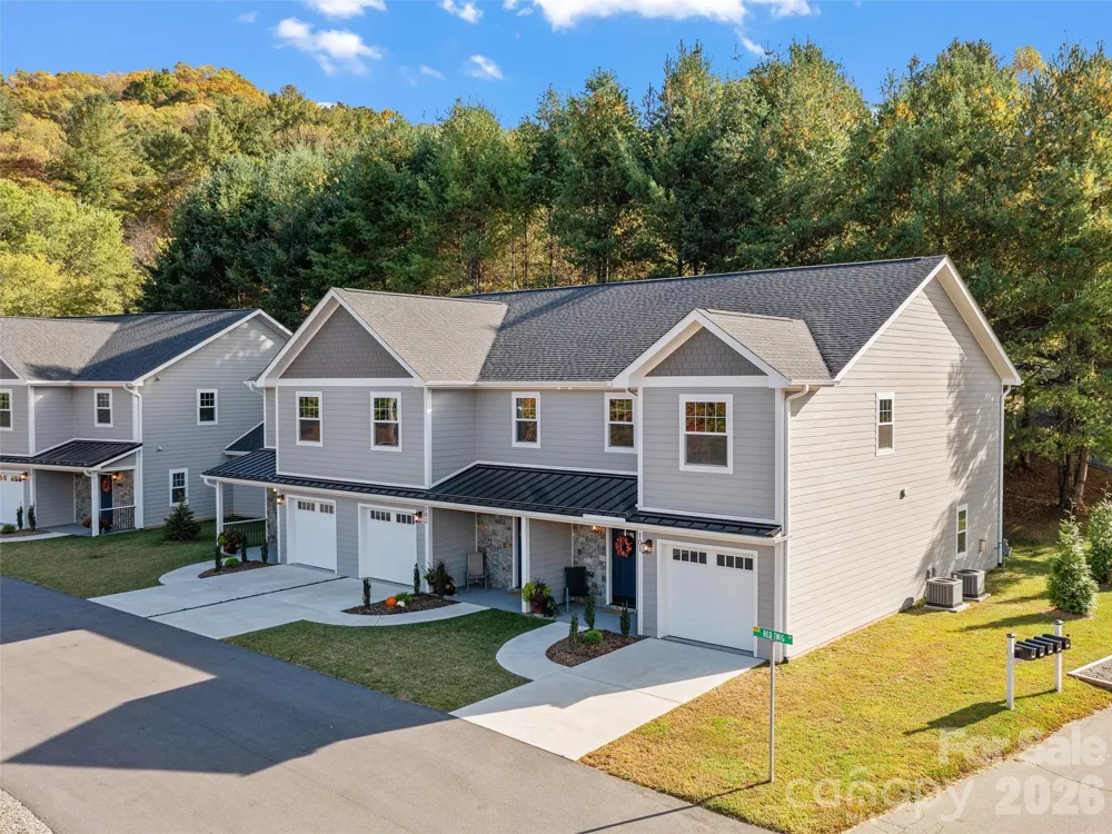 100 Red Twig Lane #103 Burnsville, NC 28714