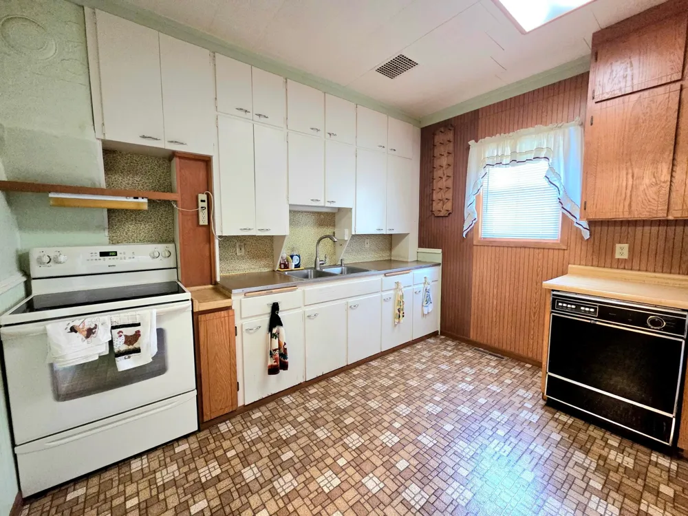 107 Lincoln Avenue NW Twin Valley, MN 56584