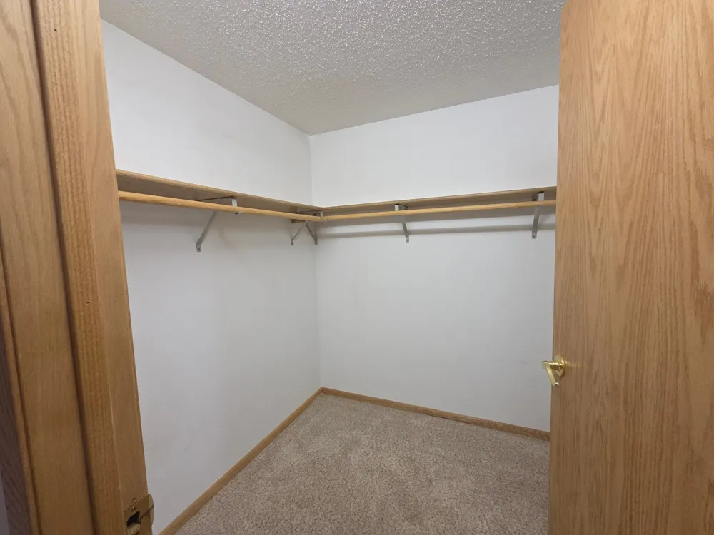 107 Lincoln Avenue NW Twin Valley, MN 56584