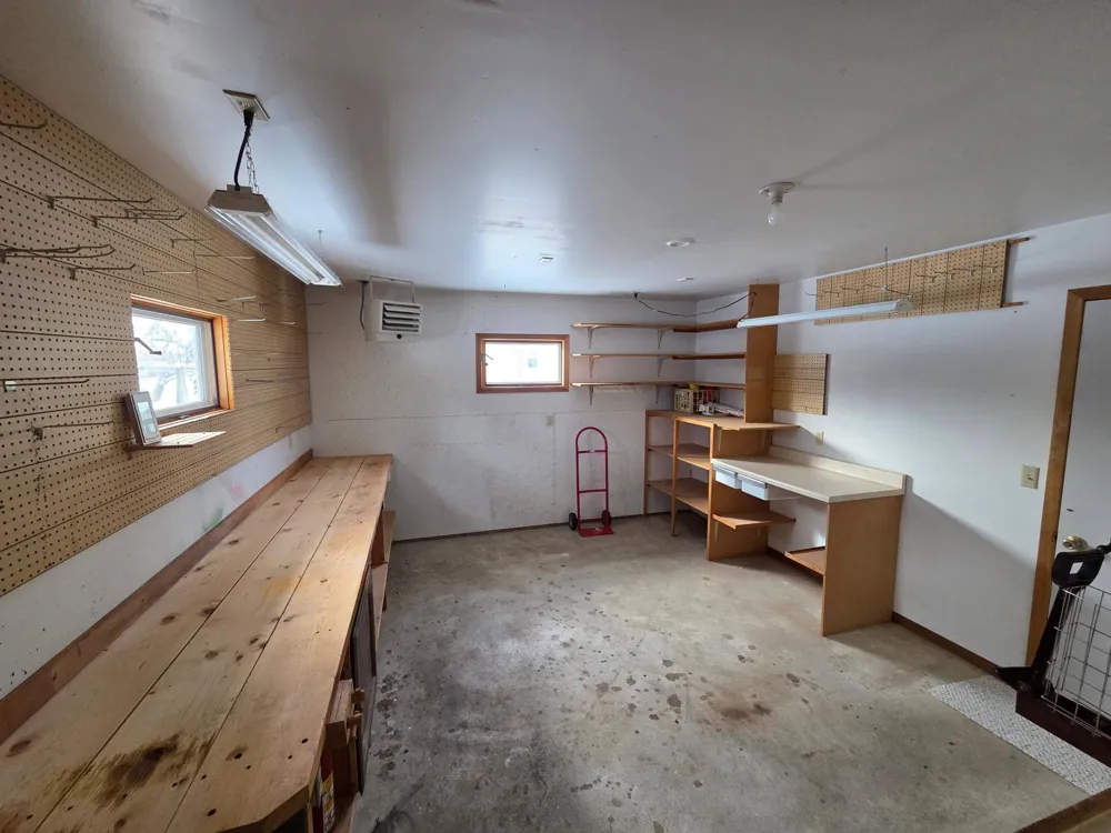 107 Lincoln Avenue NW Twin Valley, MN 56584