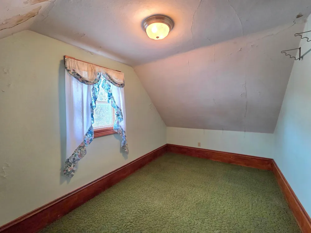 107 Lincoln Avenue NW Twin Valley, MN 56584