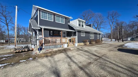 28143 Island Circle