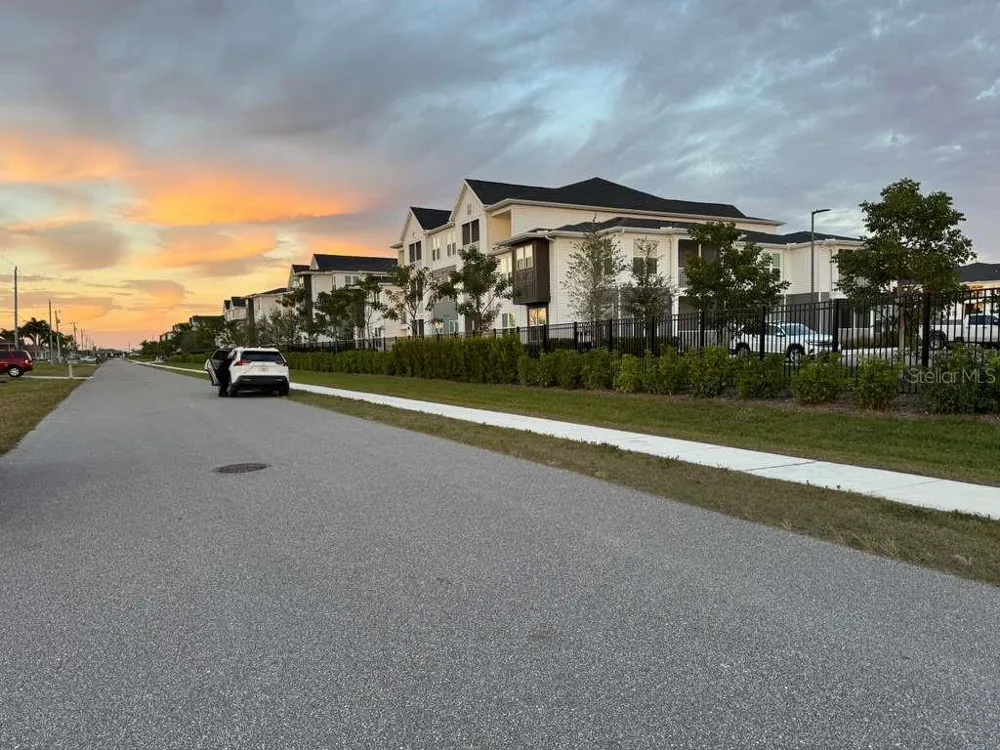 410 SW 15TH PLACE Cape Coral, FL 33991