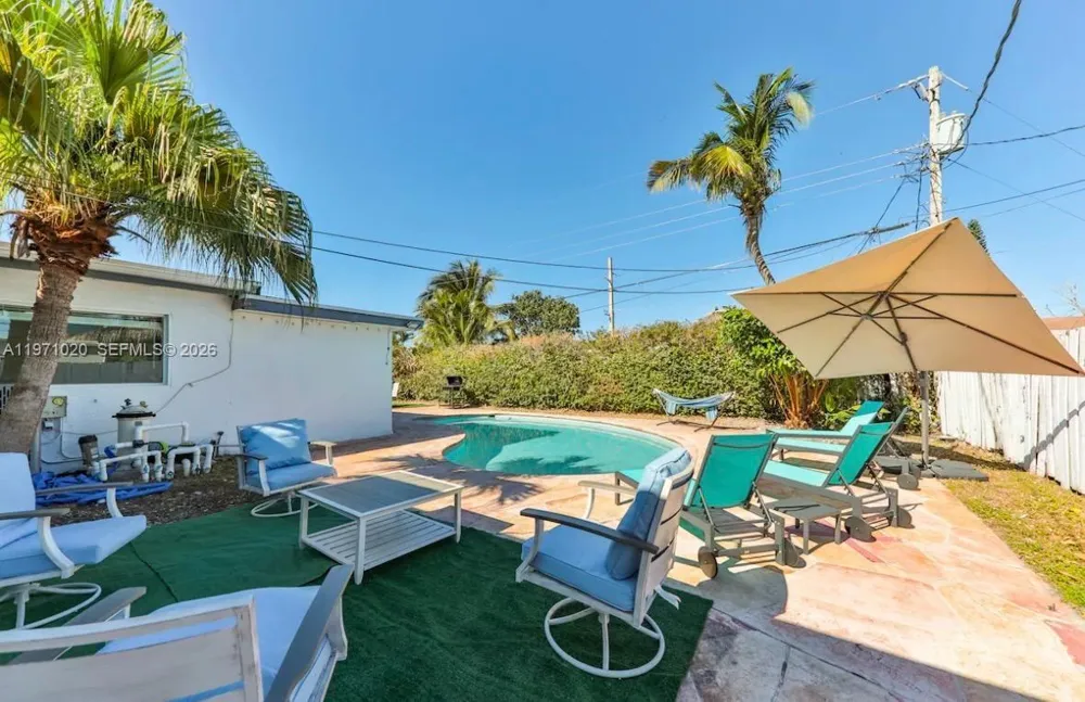Address Not Shown Miami, FL 33180