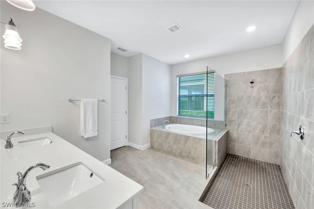 Ridgeline Drive Estero, FL 33928