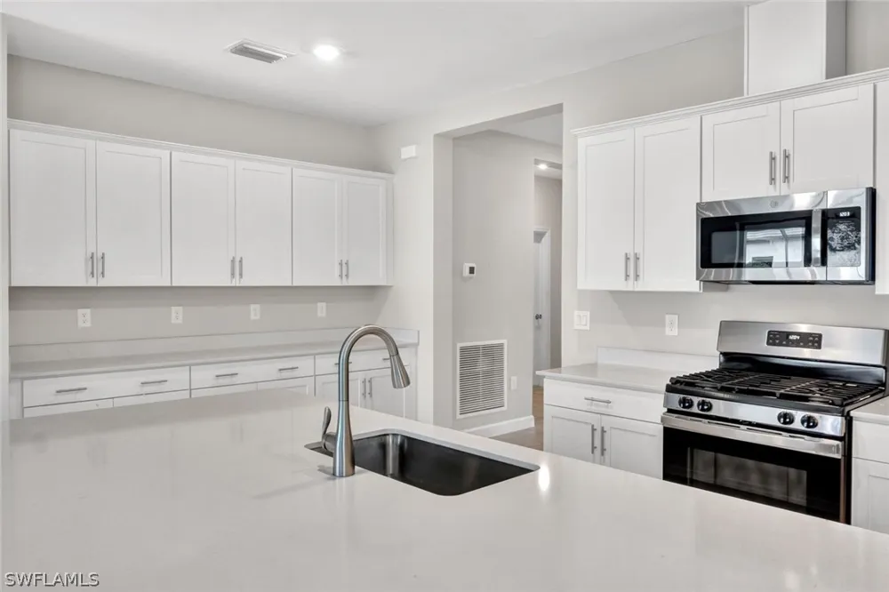Ridgeline Drive Estero, FL 33928