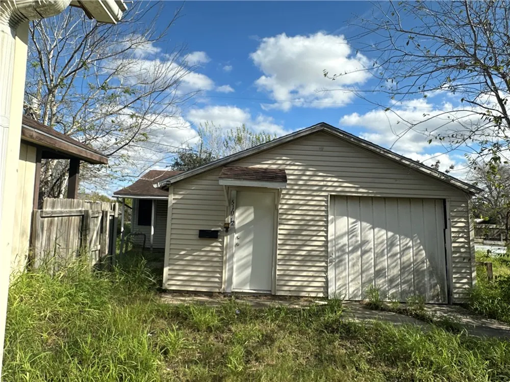 510 James Street Refugio, TX 78377
