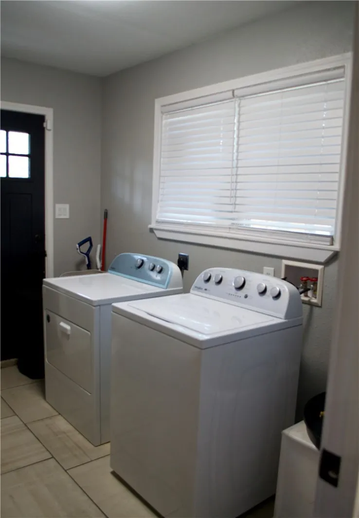 1001 E Hefferman Street Beeville, TX 78102