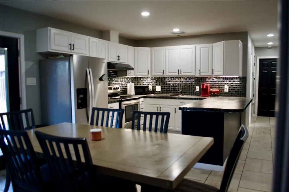 1001 E Hefferman Street Beeville, TX 78102