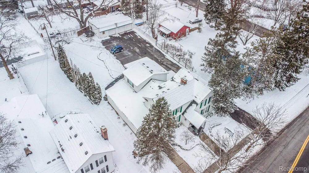 155 Main Street Clarkston City, MI 48346