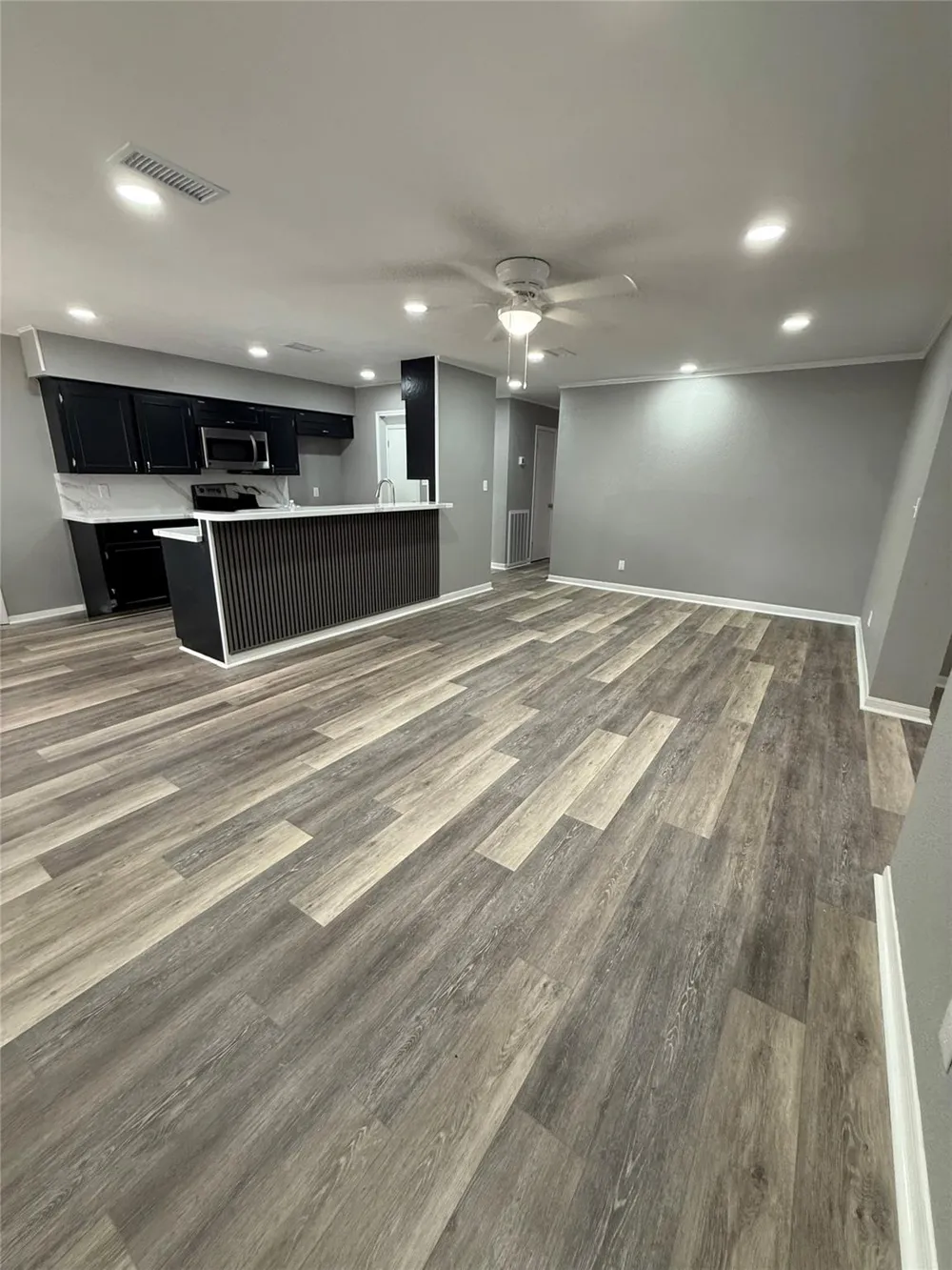 3808 Holly Glen Bay City, TX 77414