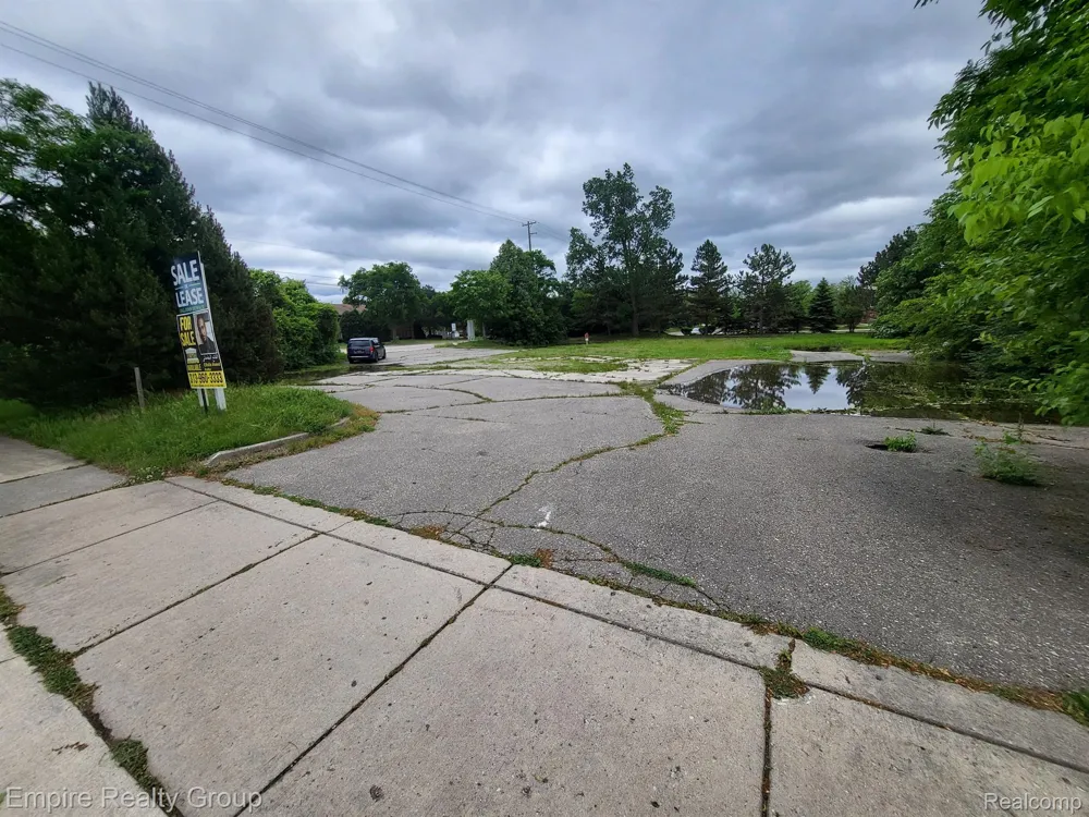 7125 LILLEY ROAD Canton Charter Township, MI 48187