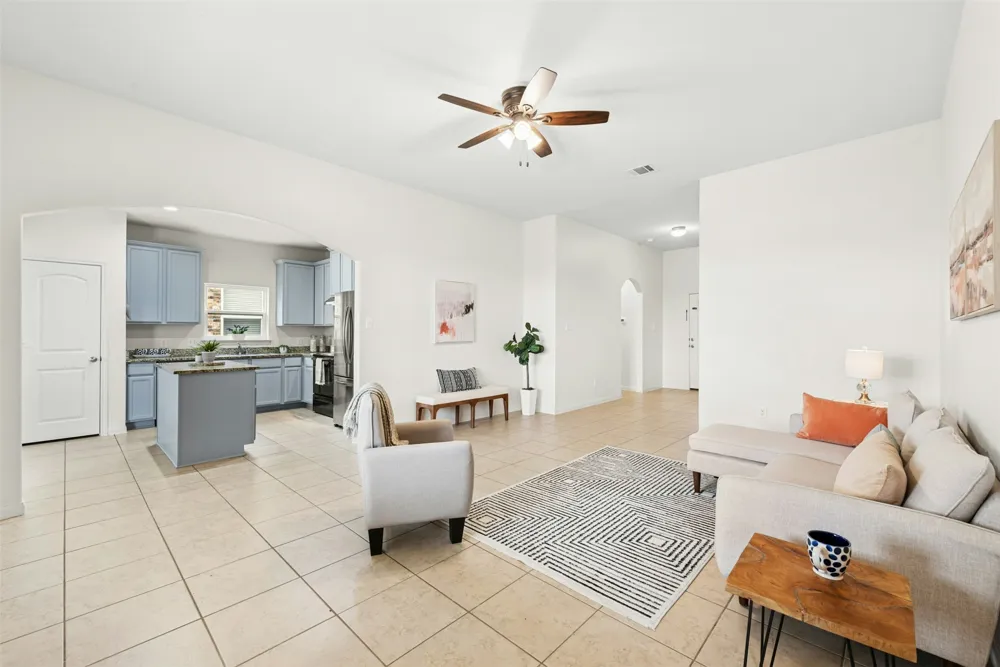 19809 Per Lange Pass Manor, TX 78653