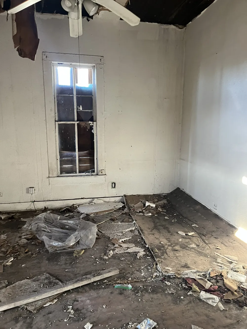 1404 OLIVE STREET San Antonio, TX 78208