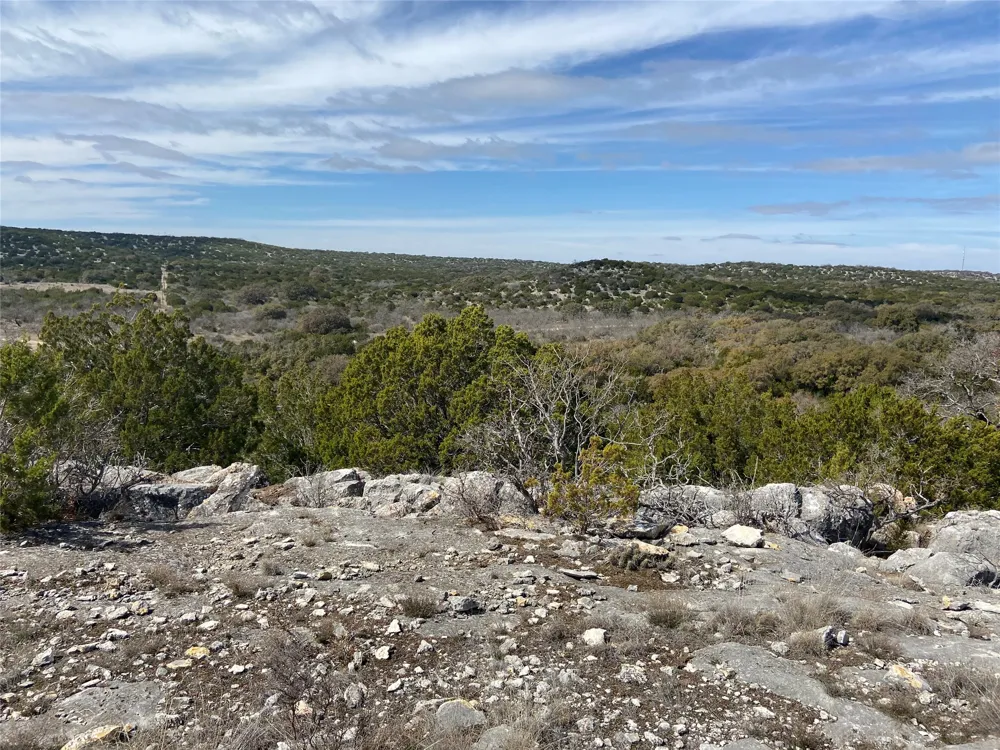 County Road 450 Rocksprings, TX 78880