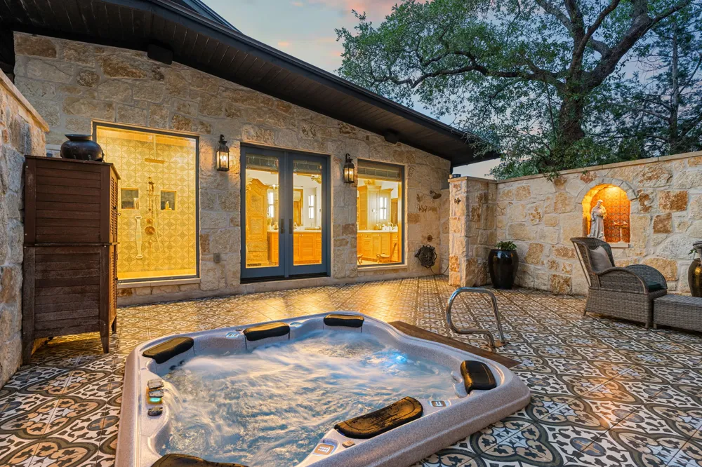 11941 Overlook Pass Austin, TX 78738