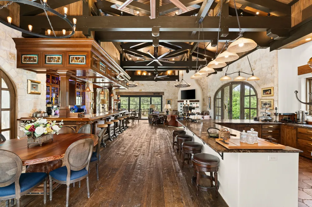 11941 Overlook Pass Austin, TX 78738