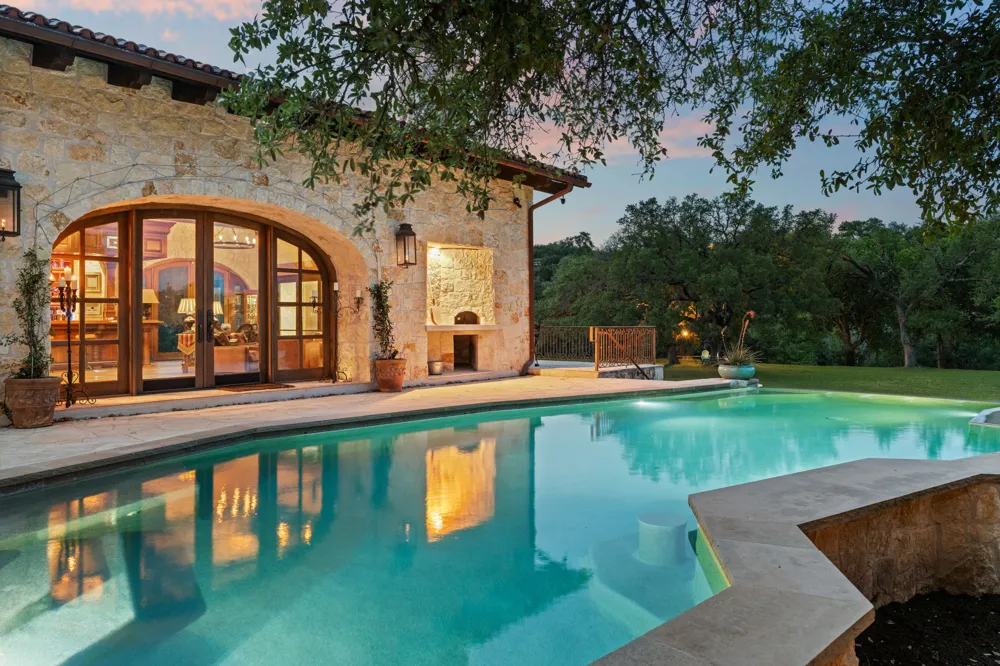 11941 Overlook Pass Austin, TX 78738