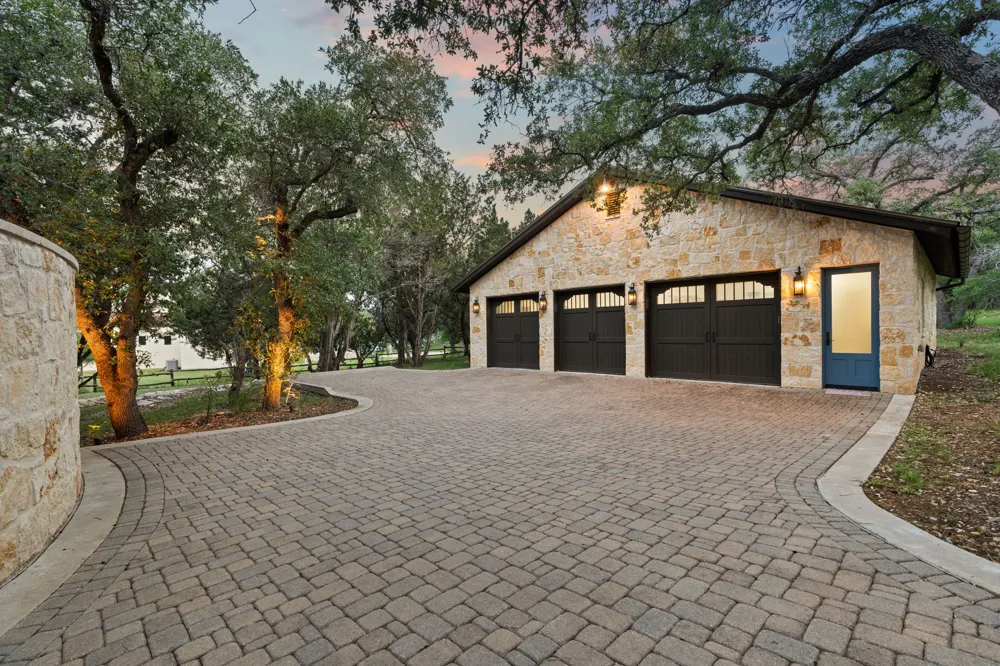11941 Overlook Pass Austin, TX 78738