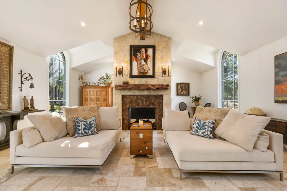 11941 Overlook Pass Austin, TX 78738