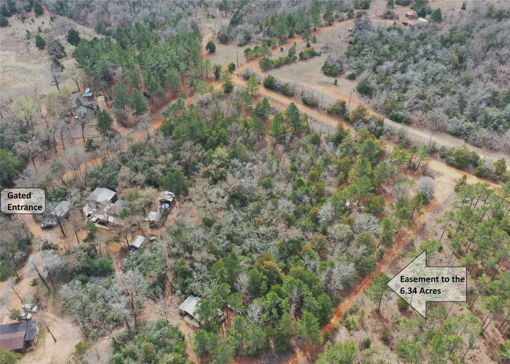233 PR 247 Oakwood, TX 75855