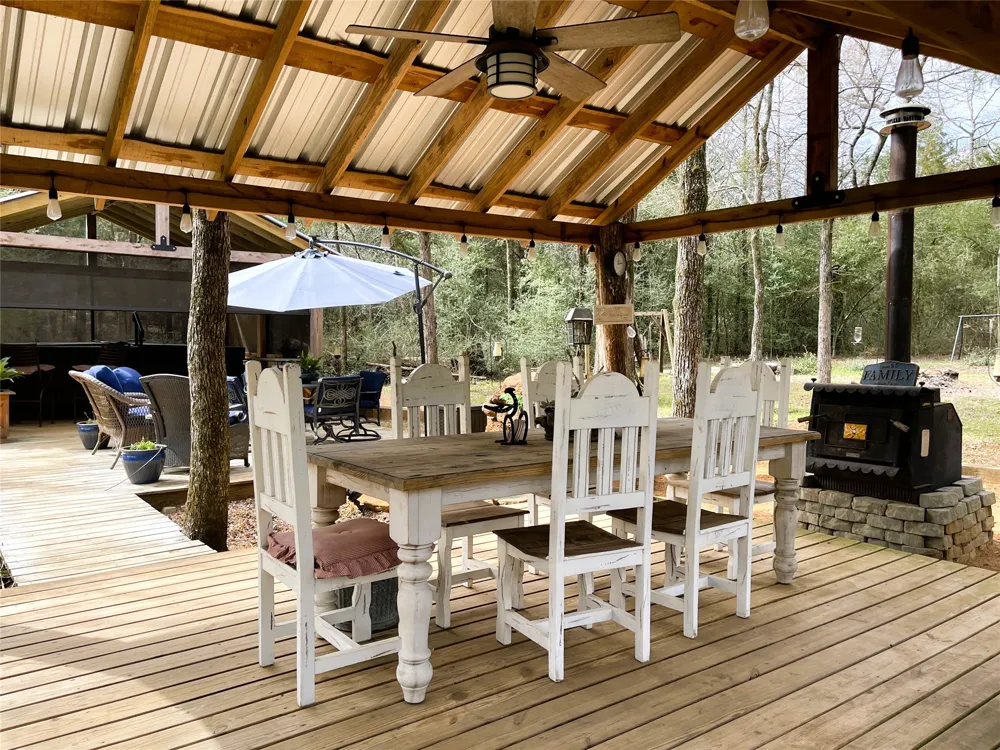 233 PR 247 Oakwood, TX 75855