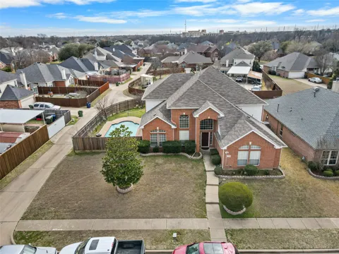 2110 Oak Forest Drive